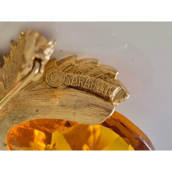 Vintage 1964 Sarah Coventry “Vienna” Brooch - Picture 5 of 5